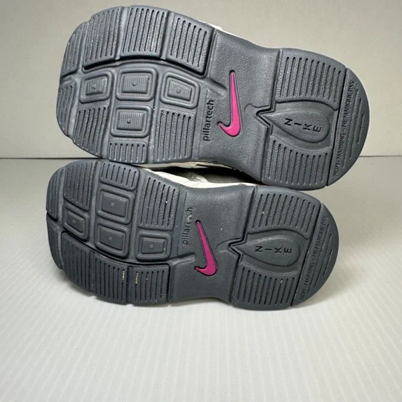 Baby Girls Nike Pillar Tech Tennis Shoes Gray Pink White Size 4 - Picture 10 of 10